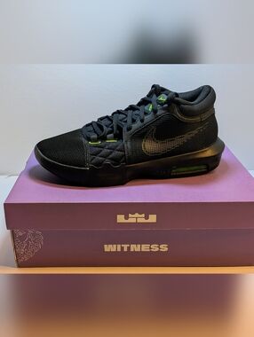 Nike LeBron Witness 8 Black/Volt